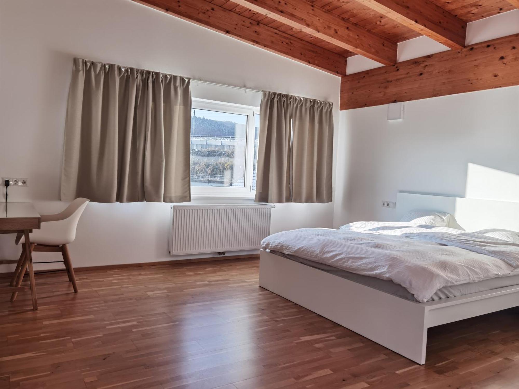 Beehome Apartment 푸르커스도르프 외부 사진