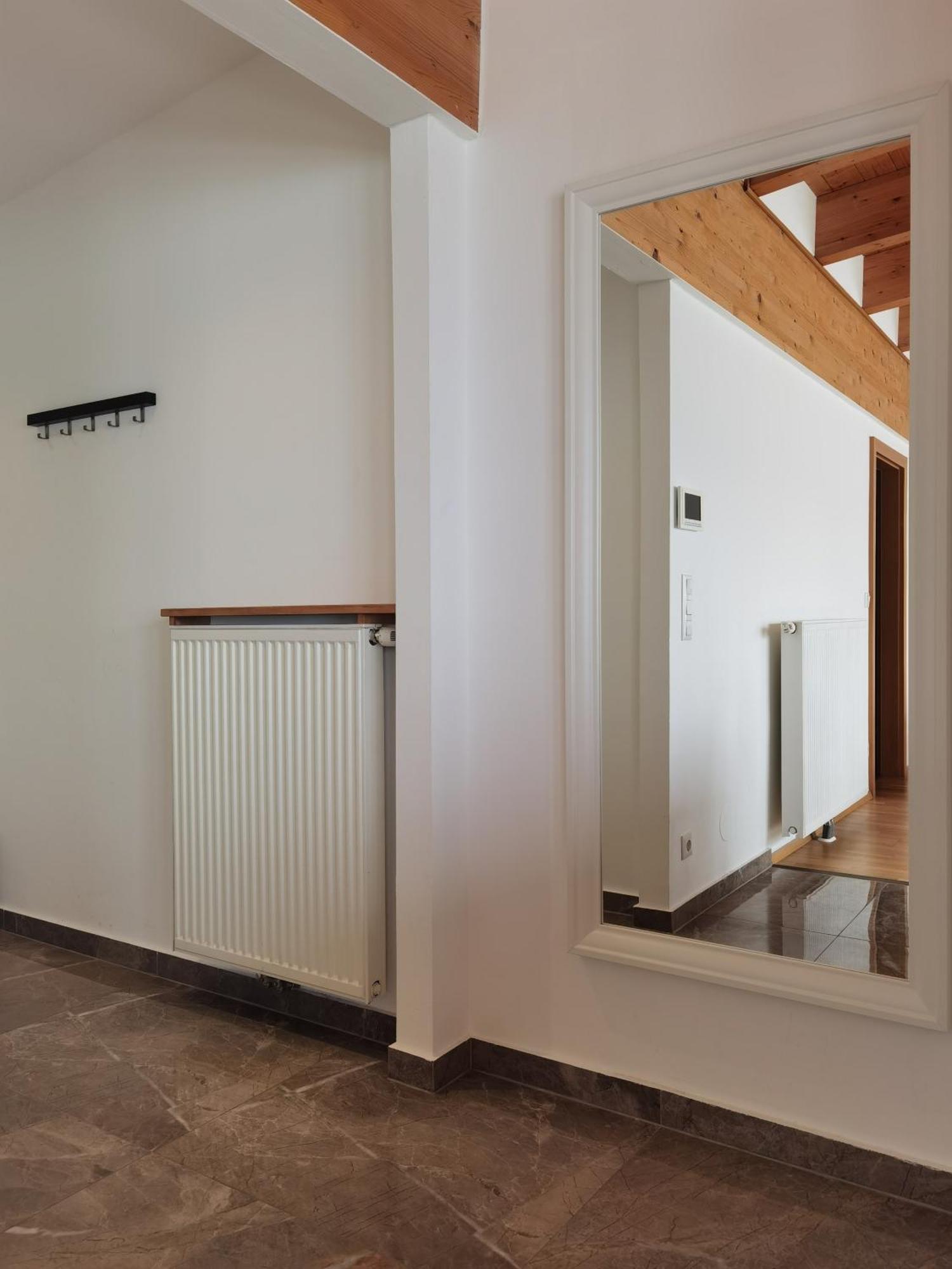 Beehome Apartment 푸르커스도르프 외부 사진